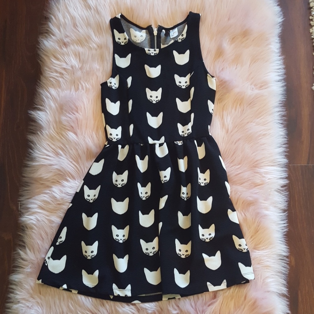 H & M cat print dress